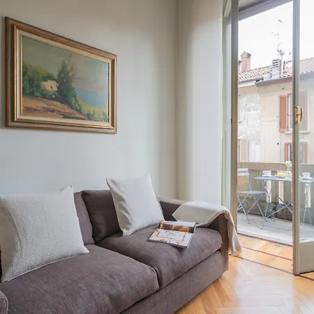 Garibaldi's Balcony By Rent Apartamento *